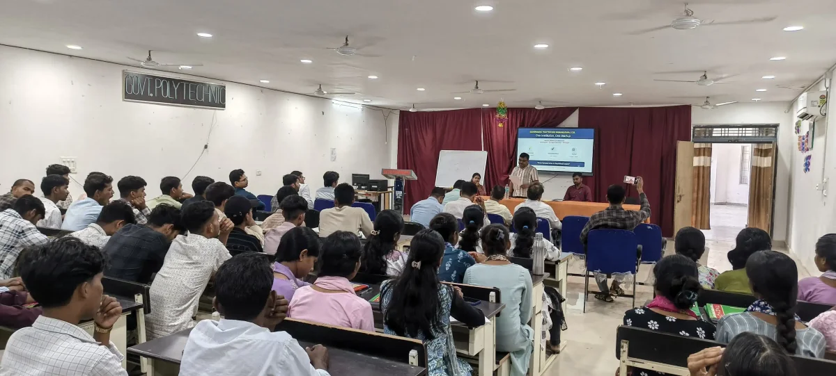 नौकरी ढूंढने वाले नहीं बल्कि अब रोजगार देने वाले बनेंगे युवा, बलरामपुर पॉलीटेक्निक में अनोखी पहल