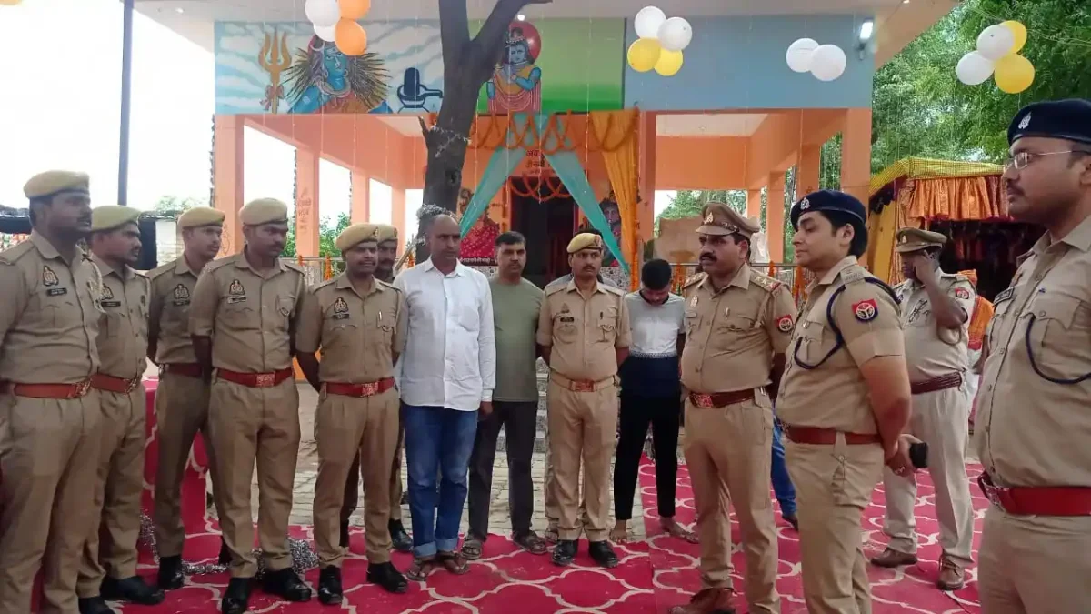 बरसठी थाने का बदला रूप: जन्माष्टमी पर जनसुनवाई हॉल का लोकार्पण, पुलिस को मिले टिप्स