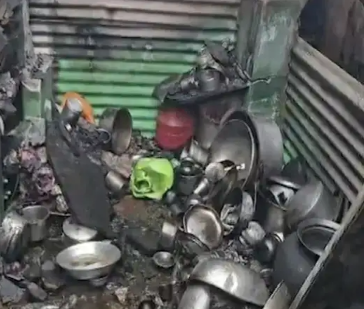 बेलगावी अग्निकांड: सो रहे परिवार पर टूटा कहर, जिंदा जले 4 लोग