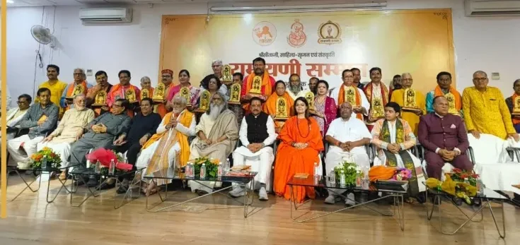 BHU में अनूप जलोटा और अनुराधा पौडवाल समेत 28 विभूतियों को मिला ‘रामायणी सम्मान’