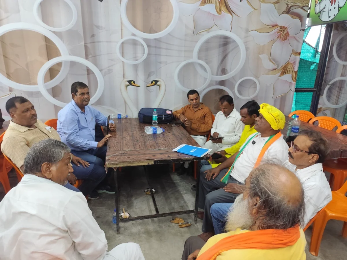 विश्व आदिवासी दिवस पर भाजपा की चुप्पी: क्या आदिवासी सिर्फ वोट बैंक हैं? कांग्रेस का बड़ा हमला