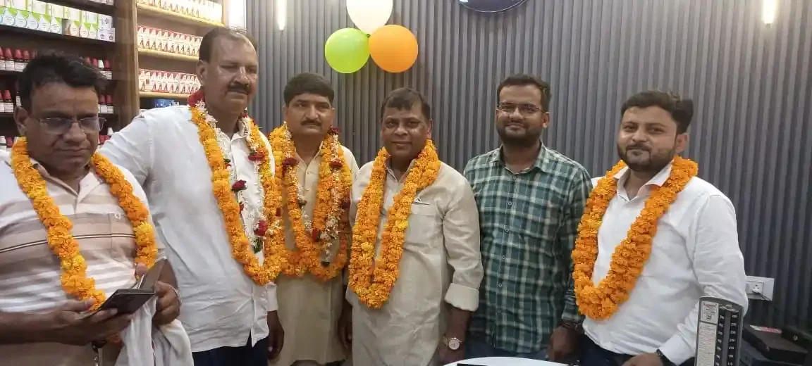 चंदौली का वो गांव, जहां इस पूर्व प्रधान को भगवान मानते हैं लोग; ऐसी है विकास गाथा