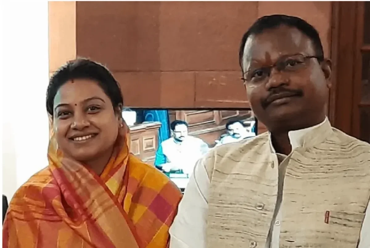 सांसद बनने के बाद बिखर गया रिश्ता! हिमाद्री सिंह और नरेंद्र मरावी की दास्तान