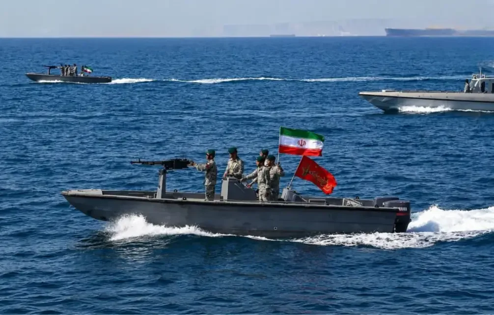 Iran War: ईरान ने बना डाला सीक्रेट एयर डिफेंस सिस्टम, अमेरिका-इजराइल को भनक तक नहीं!