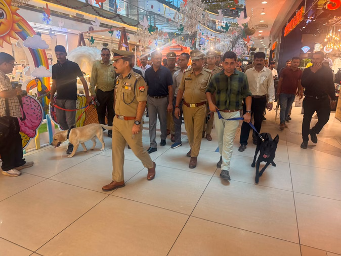 स्वतंत्रता दिवस पर कानपुर में हाई अलर्ट, चप्पे-चप्पे पर पहरा