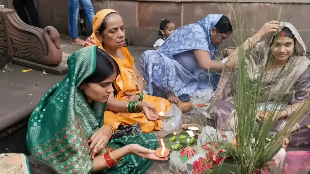 लालरी छठ पर रामकुंड में उमड़ी भीड़, महिलाओं ने रखा निर्जला व्रत