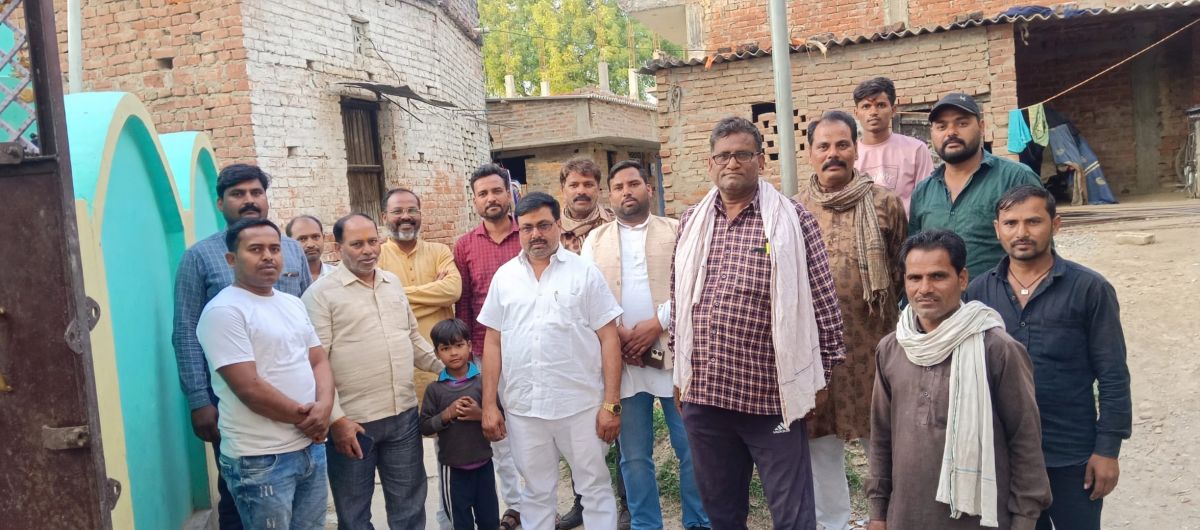मवई कला गांव में बाढ़ का मंडराया खतरा, जनसेवा दल के नेताओं ने संभाला मोर्चा