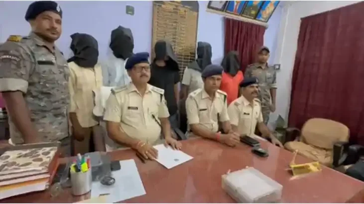 नवादा में बड़े साइबर गिरोह का भंडाफोड़, सस्ते लोन के नाम पर ऐसे लगाते थे चूना