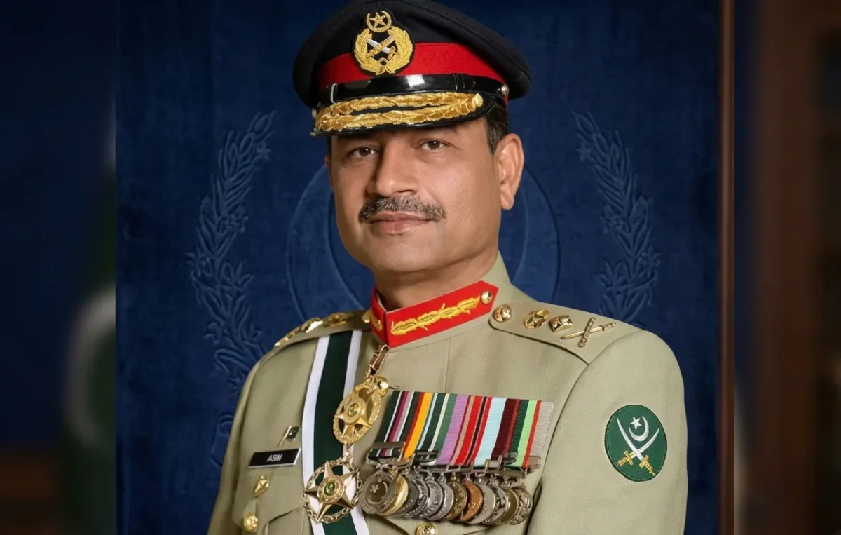 अमेरिका-ईरान जंग के मुहाने पर पाकिस्तान का बड़ा दांव, तेहरान दौड़ पड़े असीम मुनीर