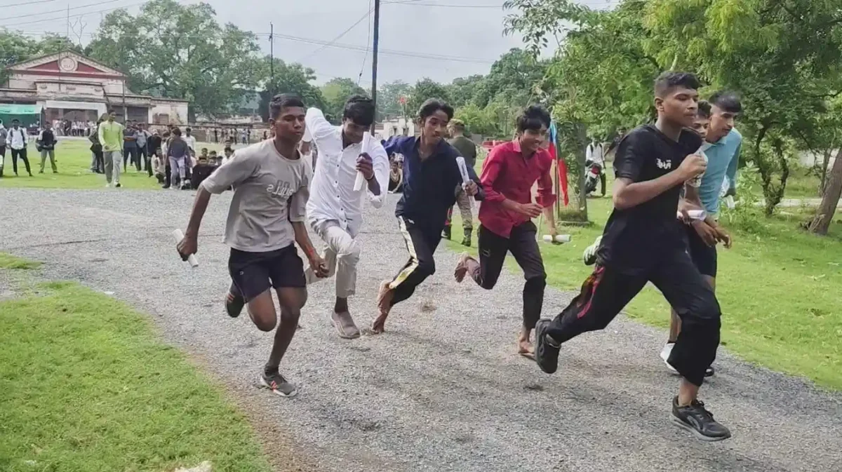 पीडीडीयू नगर: एनसीसी नामांकन रैली में चमके 90 युवा, जानिए चयन प्रक्रिया की पूरी डिटेल