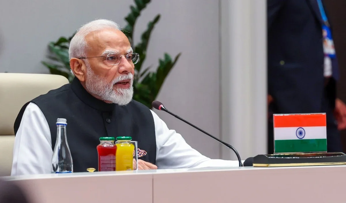 GSLV-F17 की ऐतिहासिक सफलता पर गदगद हुए पीएम मोदी, इसरो वैज्ञानिकों की थपथपाई पीठ