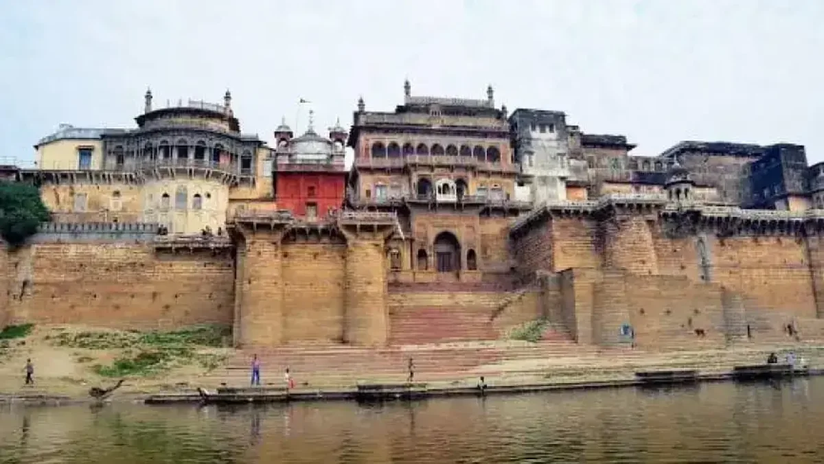 रामनगर किला संपत्ति विवाद: विष्णु प्रिया की अर्जी खारिज, जानें क्या है पूरा मामला