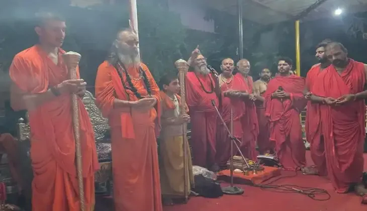 वाराणसी में सहस्त्र चंडी महायज्ञ का छठा दिन: मां धूमावती की आराधना से गूंजा परिसर