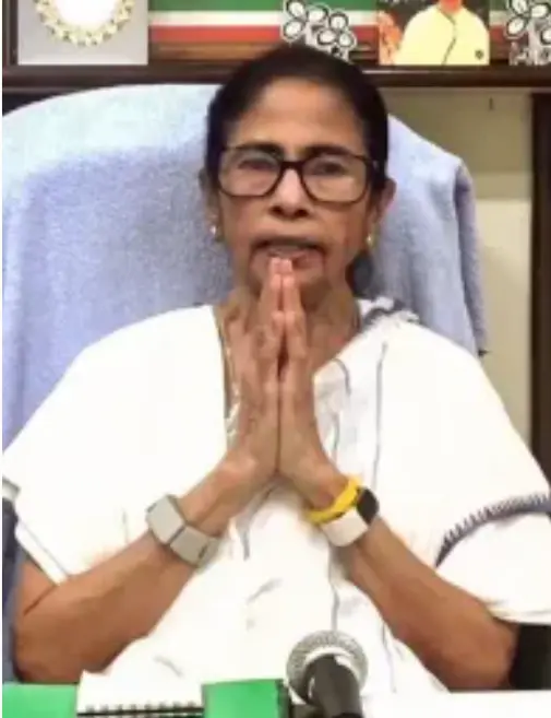 पश्चिम बंगाल की राजनीति में उबाल: टीएमसी ने राज्यपाल और राष्ट्रपति से मांगा मिलने का समय, जानें क्या है पूरा सियासी घटनाक्रम