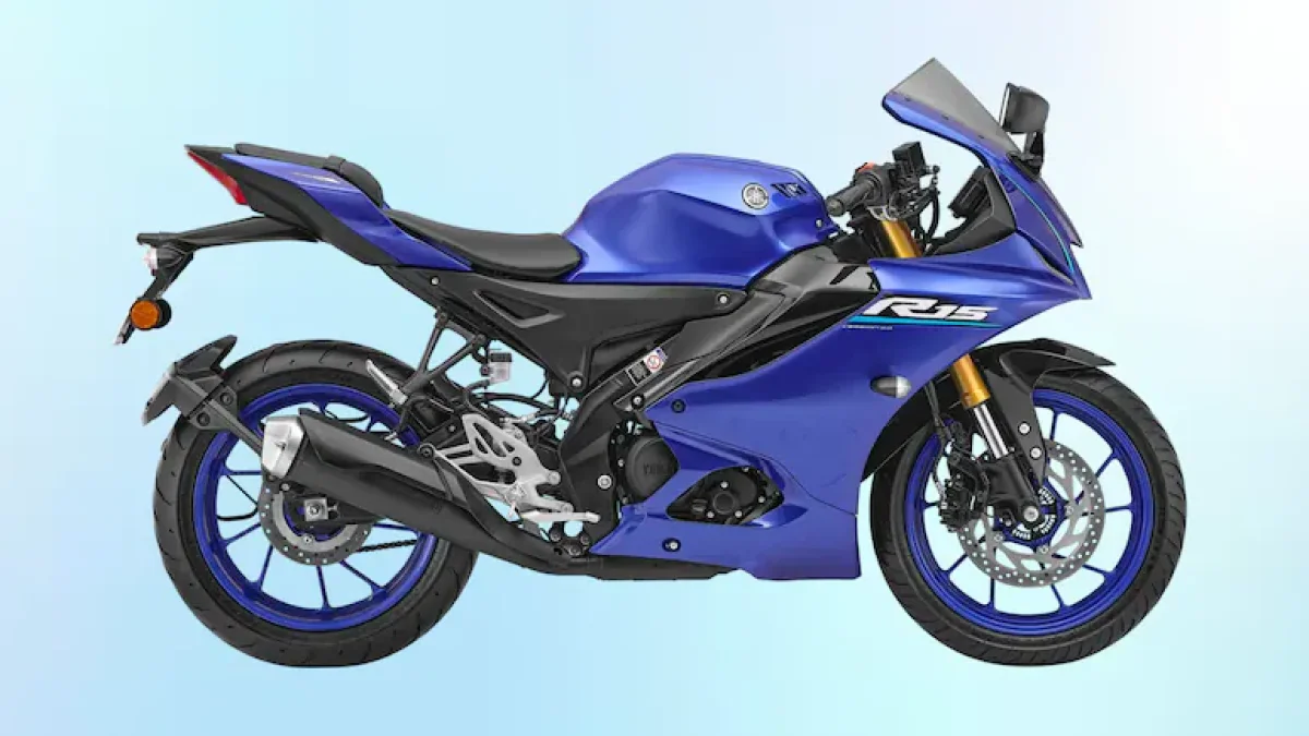 Yamaha R15 V4 Update: अब इन दो नए रंगों में भी मिलेगा क्विकशिफ्टर, जानें कीमत